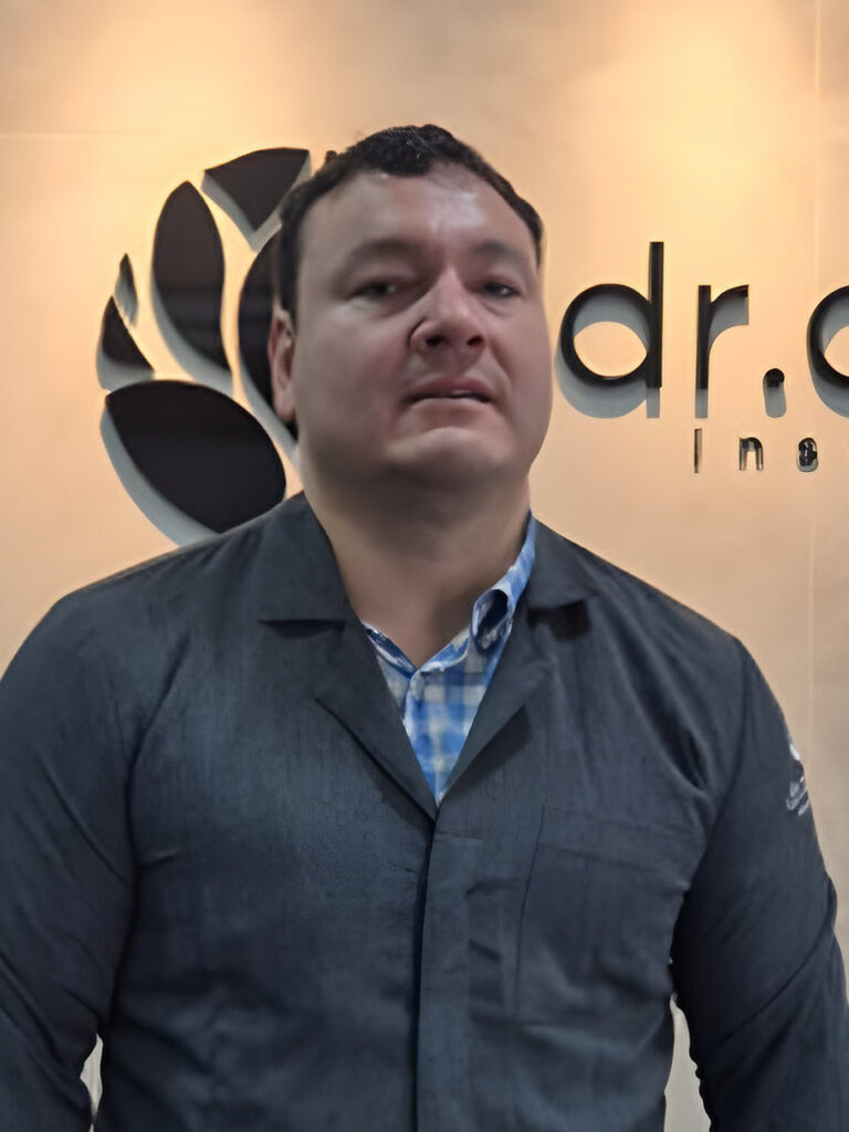 Dr. Artur Mistieri Simabukuro
